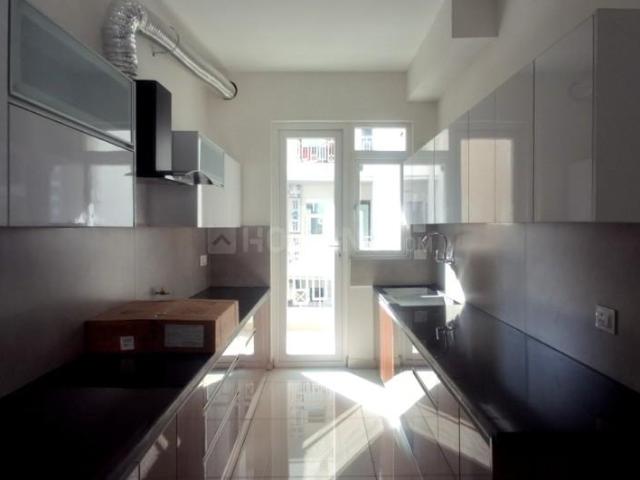 3 BHK Apartment in Nabha for resale Zirakpur. The reference number is 16982128