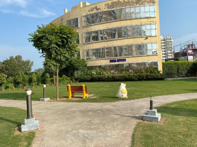 3 BHK Apartment in Nabha for resale Zirakpur. The reference number is 17185323