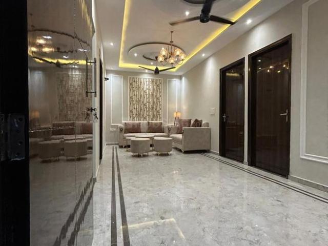 3 BHK Apartment in Nabha for resale Zirakpur. The reference number is 17104347