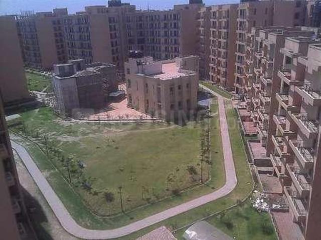 3 BHK Apartment in Nabha for resale Zirakpur. The reference number is 17262241