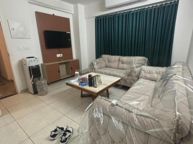 3 BHK Apartment in Nagla for rent Zirakpur. The reference number is 15085906
