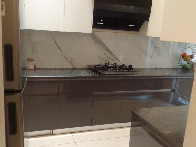 3 BHK Apartment in Nagla for resale Zirakpur. The reference number is 16804317