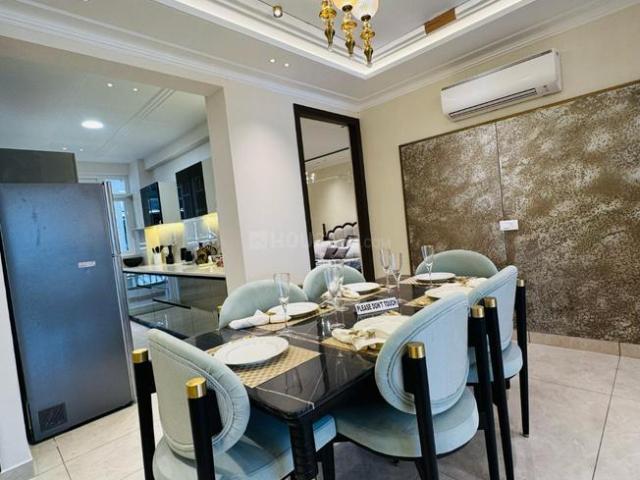 3 BHK Apartment in Nagla for resale Zirakpur. The reference number is 17737984
