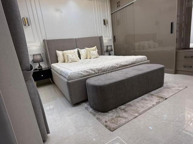 3 BHK Apartment in Nagla for resale Zirakpur. The reference number is 20406383