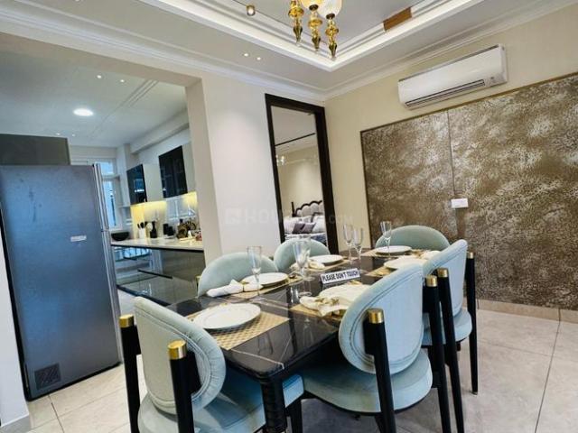 3 BHK Apartment in Nagla for resale Zirakpur. The reference number is 20669232