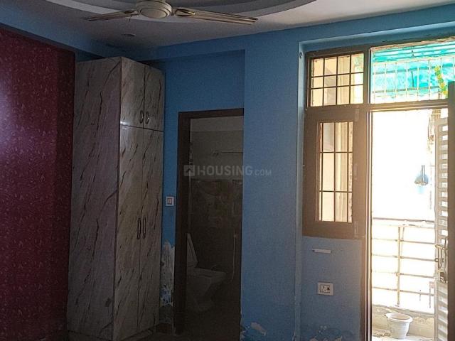 3 BHK Apartment in Nai Basti Dundahera for resale Ghaziabad. The reference number is 19747646