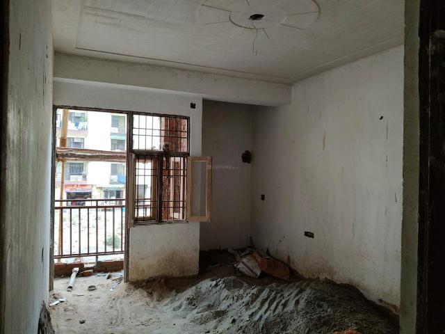 3 BHK Apartment in Nai Basti Dundahera for resale Ghaziabad. The reference number is 20399179