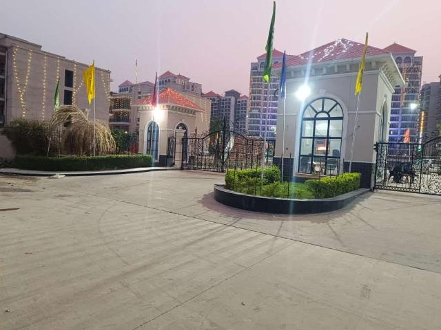 3 BHK Apartment in Naini for resale Allahabad. The reference number is 18477666