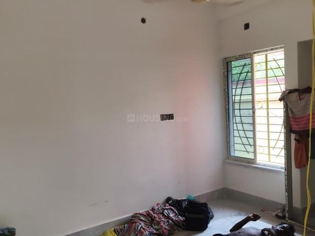 3 BHK Apartment in Naktala for resale Kolkata. The reference number is 20044428
