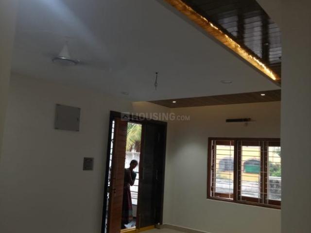 3 BHK Apartment in Nallakunta for rent Hyderabad. The reference number is 17969675