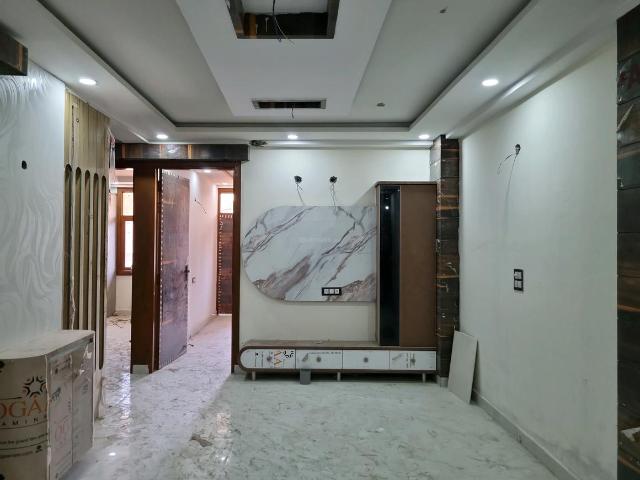 3 BHK Apartment in Nangli Sakrawati for resale New Delhi. The reference number is 20274817