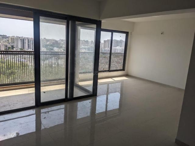 3 BHK Apartment in Naranpura for rent Ahmedabad. The reference number is 15370852