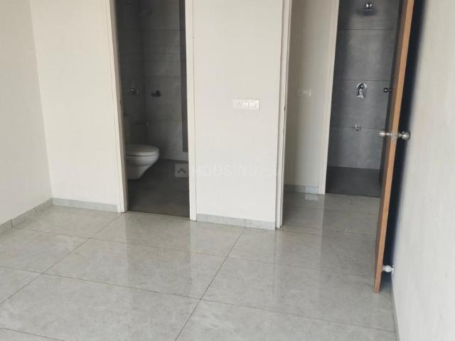 3 BHK Apartment in Naranpura for rent Ahmedabad. The reference number is 19170805