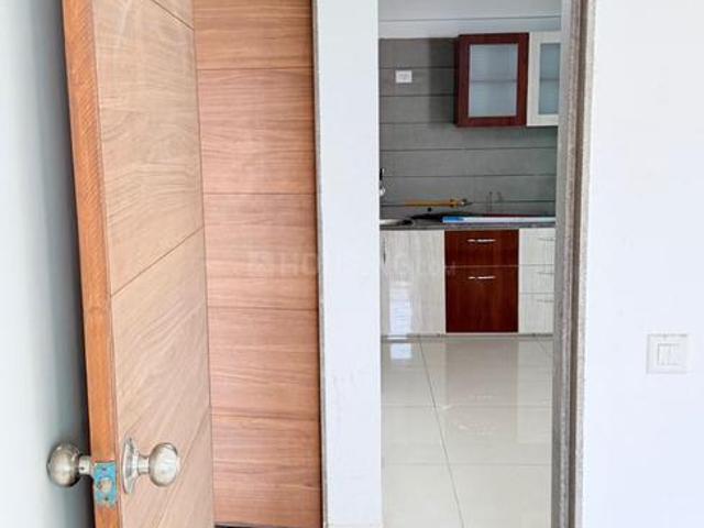3 BHK Apartment in Naranpura for rent Ahmedabad. The reference number is 20594781