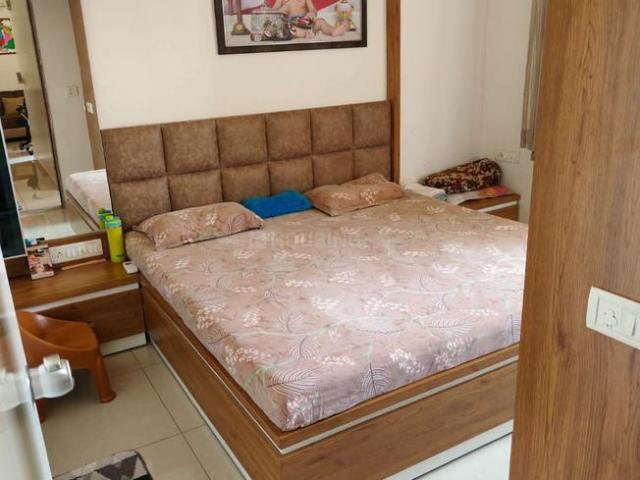 3 BHK Apartment in Naranpura for rent Ahmedabad. The reference number is 20707924