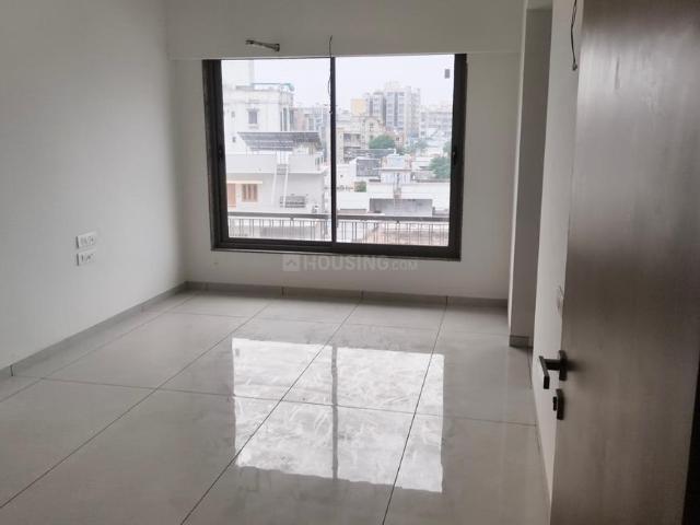 3 BHK Apartment in Naranpura for rent Ahmedabad. The reference number is 20913662