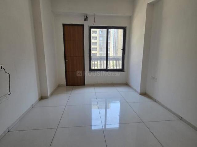 3 BHK Apartment in Naranpura for resale Ahmedabad. The reference number is 20299907