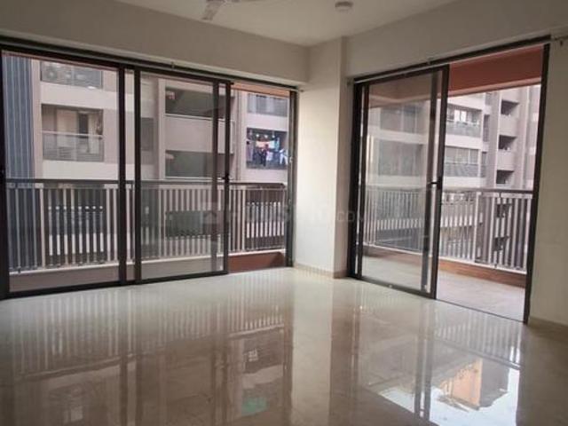 3 BHK Apartment in Naranpura for resale Ahmedabad. The reference number is 20421889