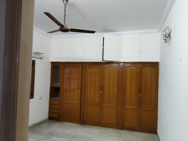 3 BHK Apartment in Narayanguda for rent Hyderabad. The reference number is 19574044