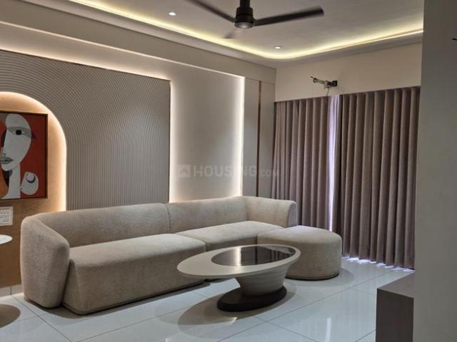 3 BHK Apartment in Naroda for resale Ahmedabad. The reference number is 20787715