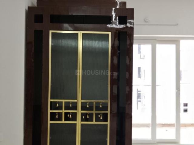 3 BHK Apartment in Narsingi for rent Hyderabad. The reference number is 20989324