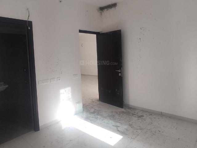 3 BHK Apartment in Narsingi for resale Hyderabad. The reference number is 18692902