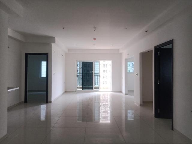 3 BHK Apartment in Narsingi for resale Hyderabad. The reference number is 19684869
