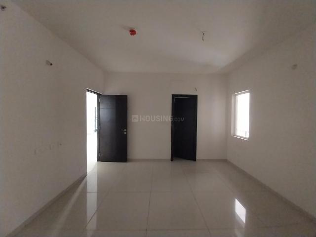 3 BHK Apartment in Narsingi for resale Hyderabad. The reference number is 19061265