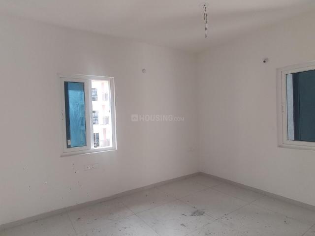 3 BHK Apartment in Narsingi for resale Hyderabad. The reference number is 19164030