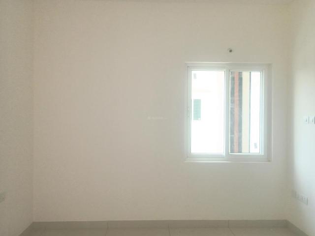 3 BHK Apartment in Narsingi for resale Hyderabad. The reference number is 20327804
