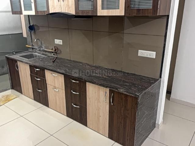 3 BHK Apartment in New Maninagar for rent Ahmedabad. The reference number is 19257139