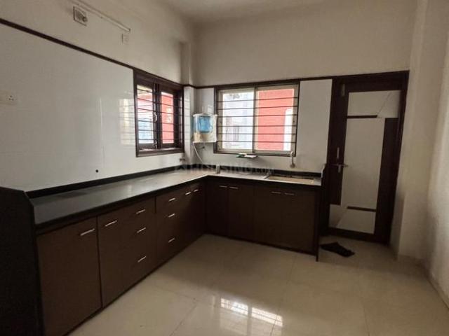 3 BHK Apartment in New Alkapuri for rent Vadodara. The reference number is 16672131