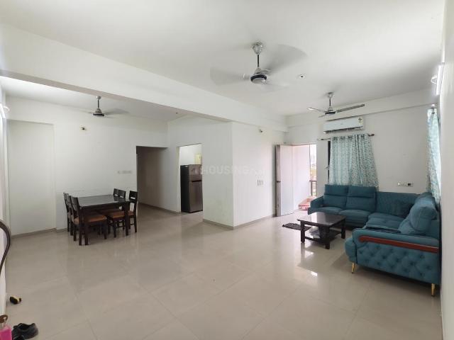 3 BHK Apartment in New Alkapuri for rent Vadodara. The reference number is 19551130