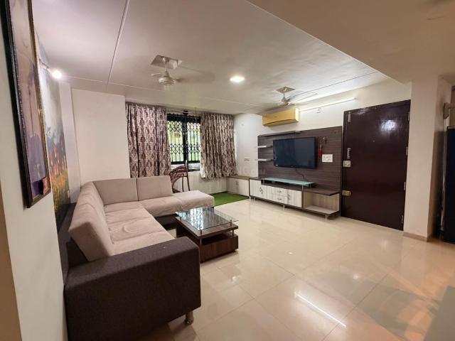 3 BHK Apartment in New Alkapuri for rent Vadodara. The reference number is 20822111
