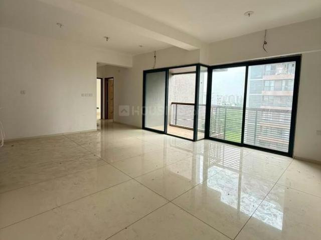 3 BHK Apartment in New Alkapuri for rent Vadodara. The reference number is 20991121