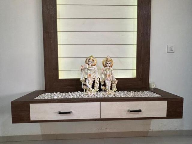 3 BHK Apartment in New Alkapuri for resale Vadodara. The reference number is 16649248
