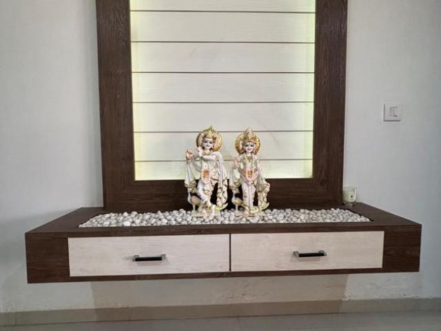 3 BHK Apartment in New Alkapuri for resale Vadodara. The reference number is 16347717