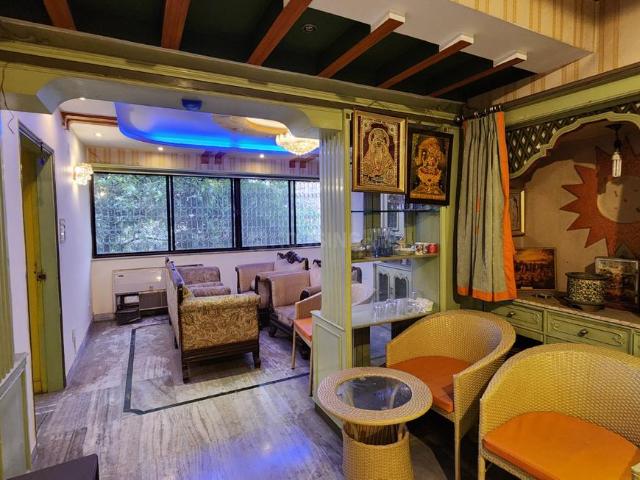 3 BHK Apartment in New Alipore for resale James Long Sarani Behala. The reference number is 16799598