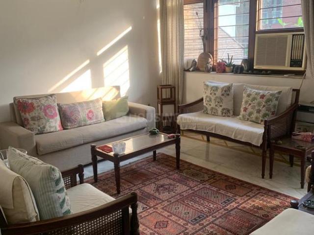 3 BHK Apartment in New Friends Colony for resale New Delhi. The reference number is 18997089