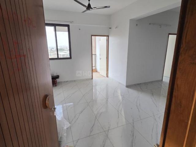 3 BHK Apartment in New Ranip for rent Ahmedabad. The reference number is 19820760
