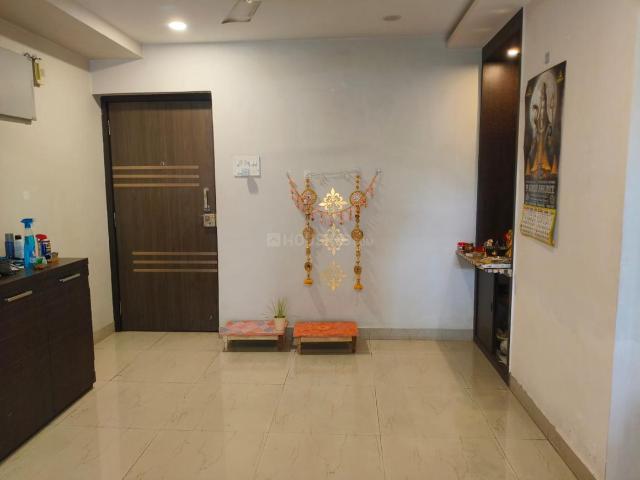 3 BHK Apartment in New Town for rent Kolkata. The reference number is 20095172