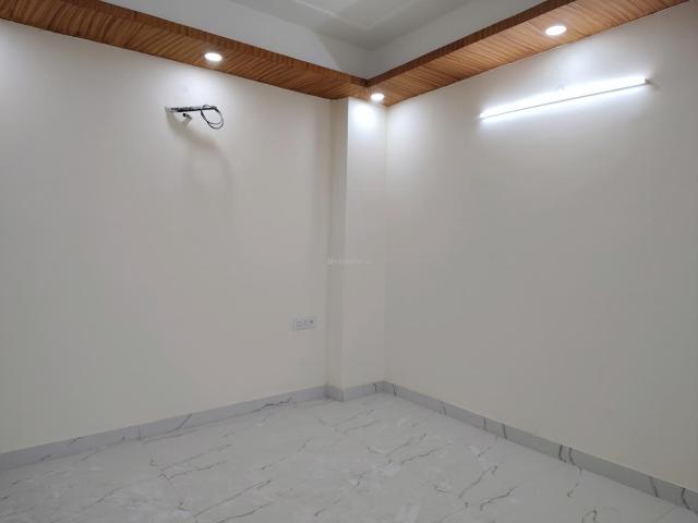 3 BHK Apartment in Neb Sarai for resale New Delhi. The reference number is 18978986