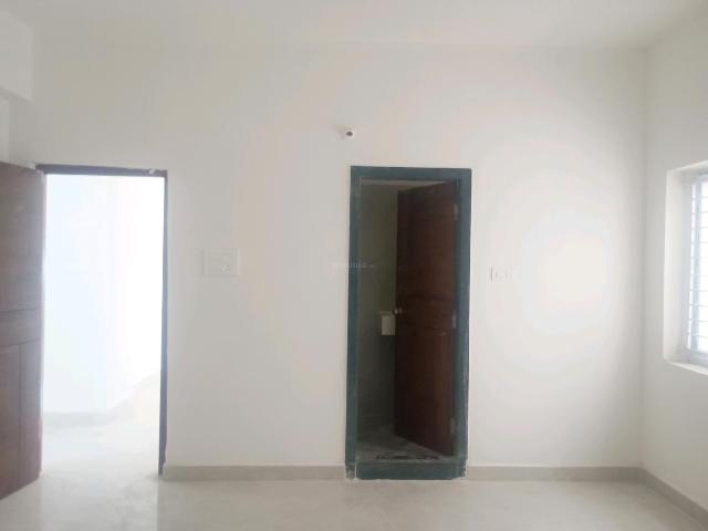 3 BHK Apartment in Narsingi for resale Hyderabad. The reference number is 19042752