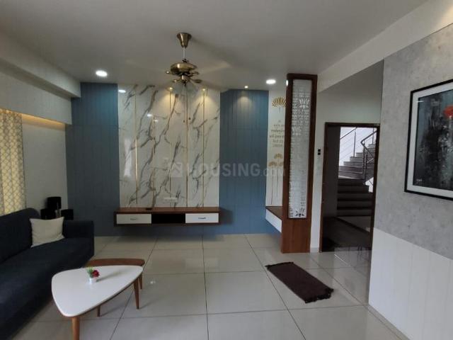 3 BHK Apartment in Nizampura for rent Vadodara. The reference number is 20753199