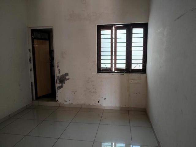 3 BHK Apartment in Nikol for resale Ahmedabad. The reference number is 18580580