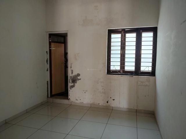 3 BHK Apartment in Nikol for resale Ahmedabad. The reference number is 19772867