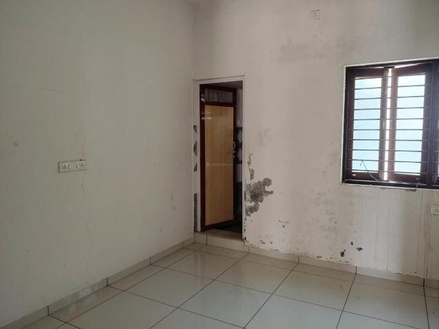 3 BHK Apartment in Nikol for resale Ahmedabad. The reference number is 19787149