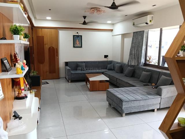 3 BHK Apartment in Nikol for resale Ahmedabad. The reference number is 19967464