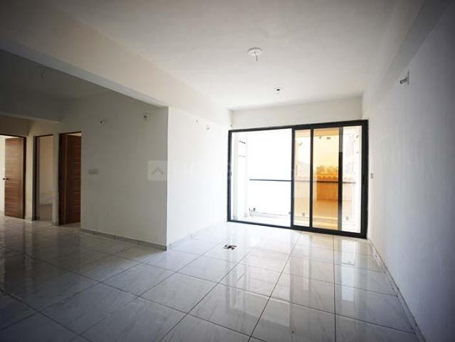 3 BHK Apartment in Nikol for resale Ahmedabad. The reference number is 19246636