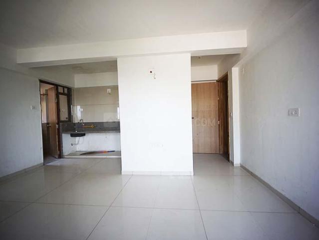 3 BHK Apartment in Nikol for resale Ahmedabad. The reference number is 20199250